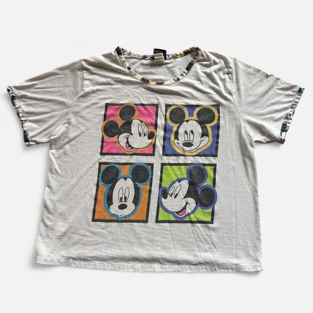 Disney Women's White and Grey T-shirt